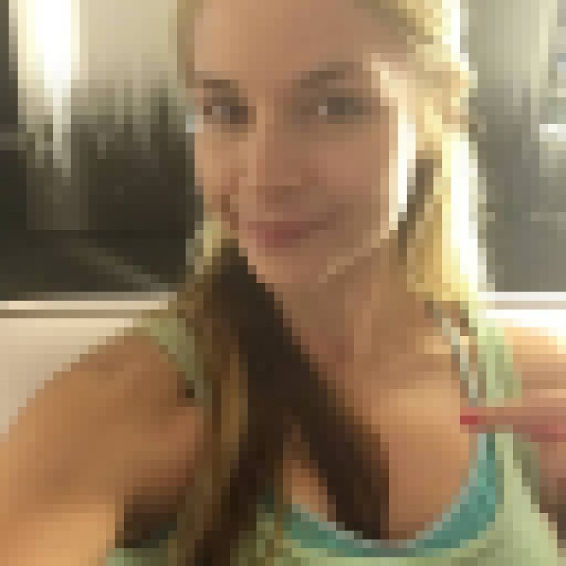 Olivia26528 dating