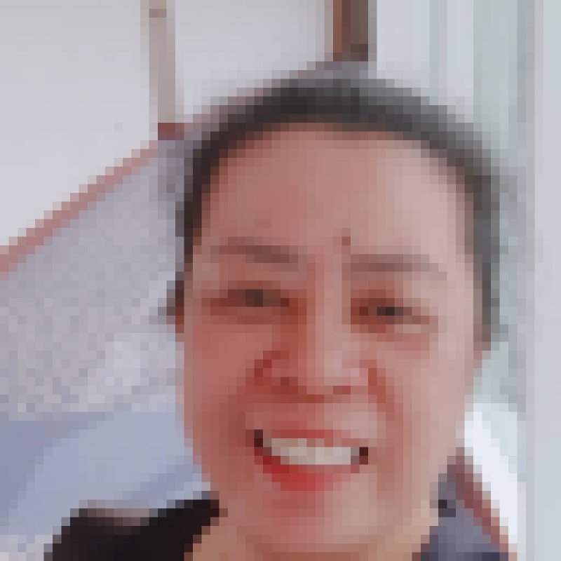 Melan90680 dating