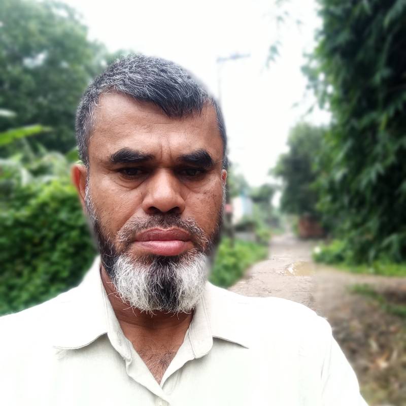 Rahamat, 52, Tibbar