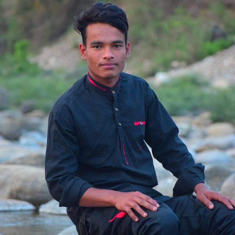 tajib, 27, Widnik