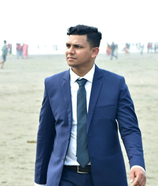 Tuhin, 29, Ban Phonla Krang