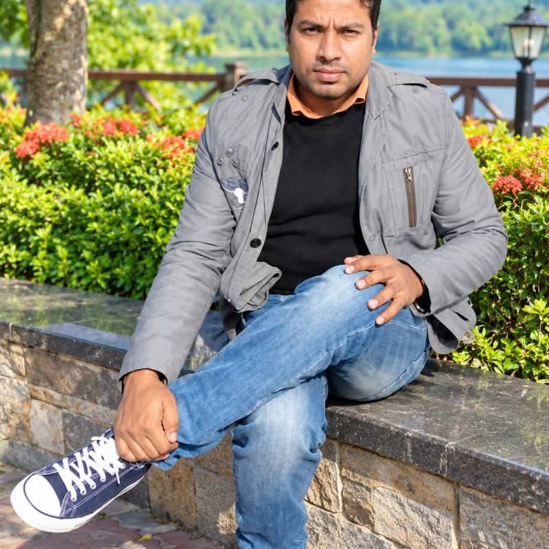Kamrul, 30, Satwar