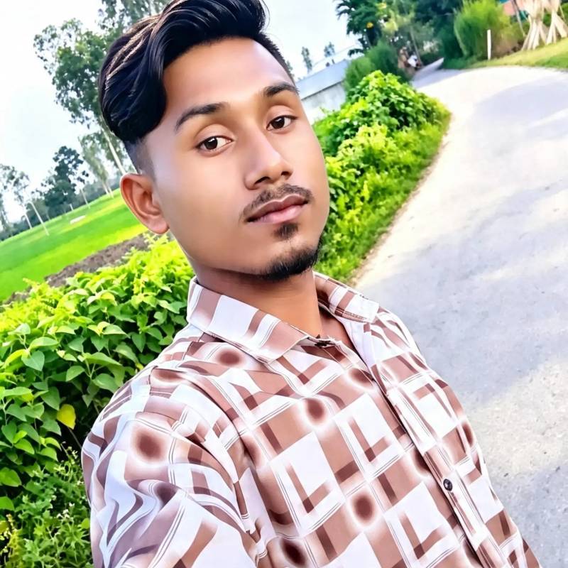 Arif, 23, Basel