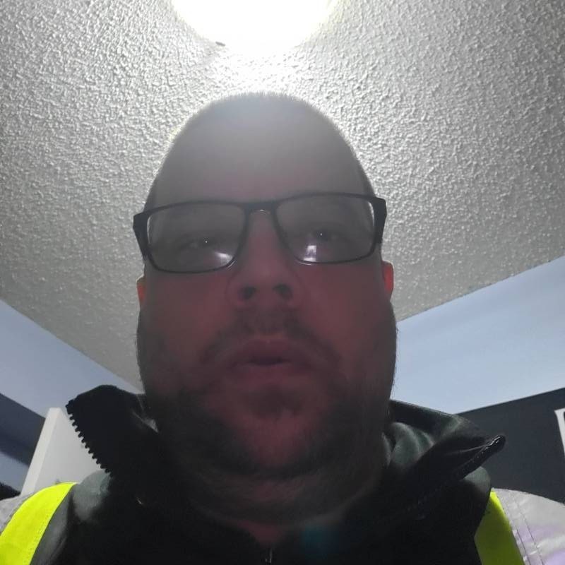 Dan, 46, Kunglv