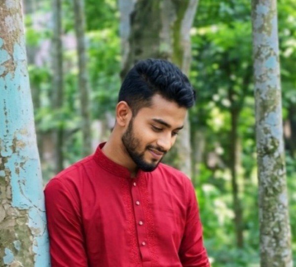 MD Akash, 26, Cape Twom