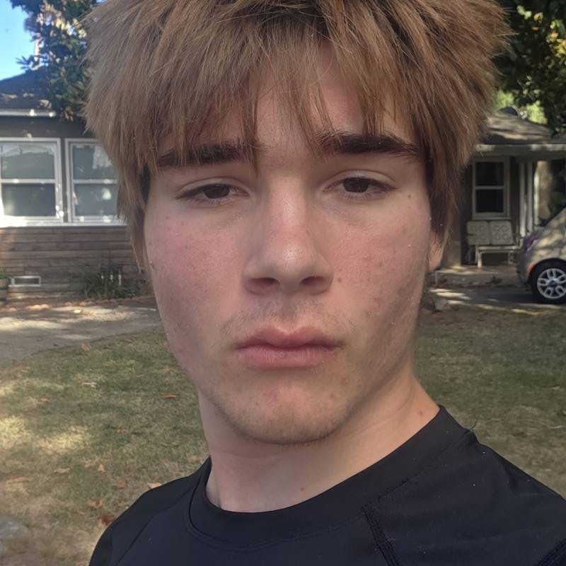 Tod, 25, Zonnebeke