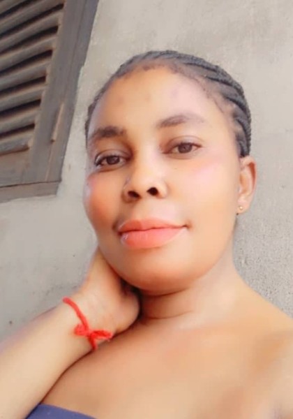 Mary, 27, Annaba