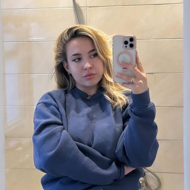 Angelika, 46, Manuel Tames