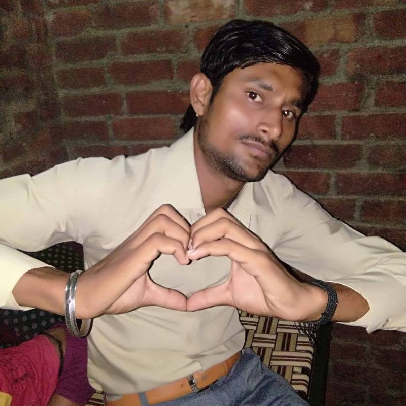 Tulsi Devi, 30, Ban Bang Phlap