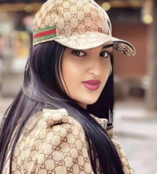 monicalov, 38, Benin