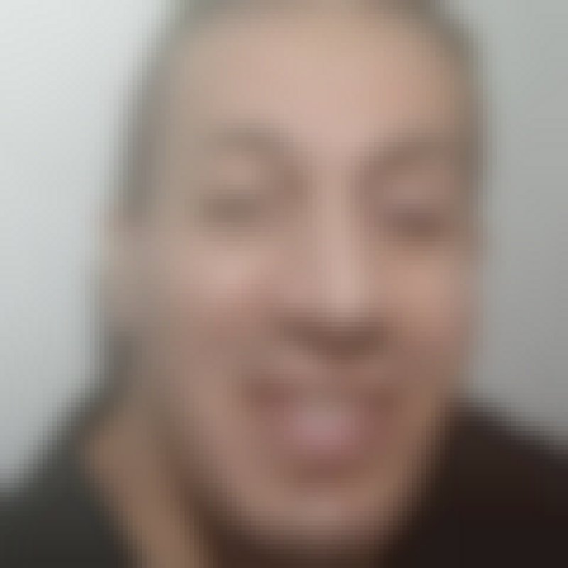Hakim., 47, Lejanas