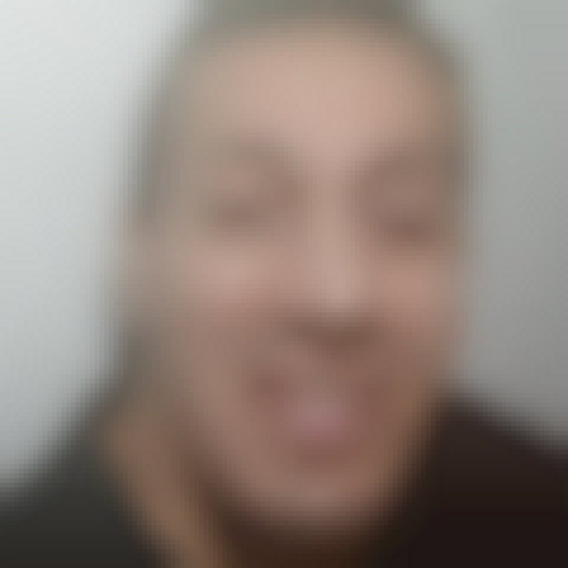 Hakim., 47, Koko