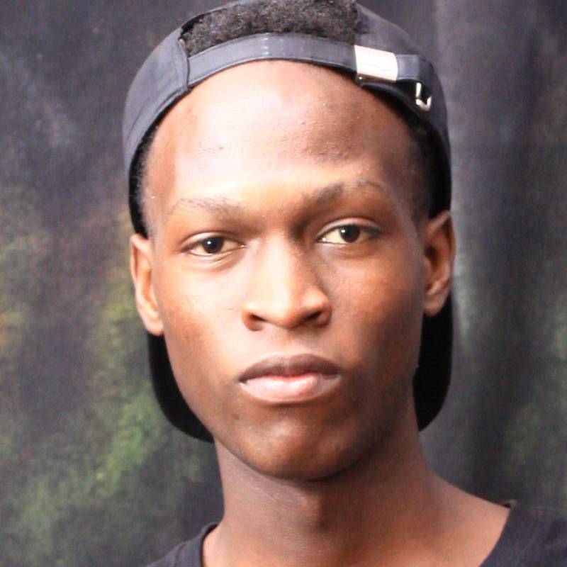 Lawrence, 21, Gedebey