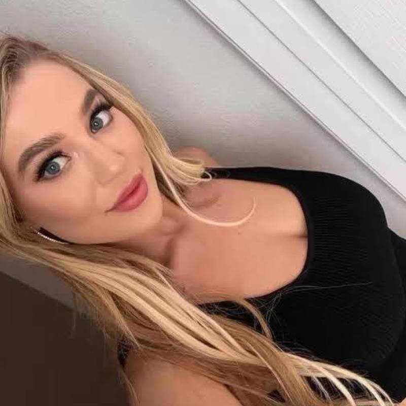 Ethan, 30, Ara