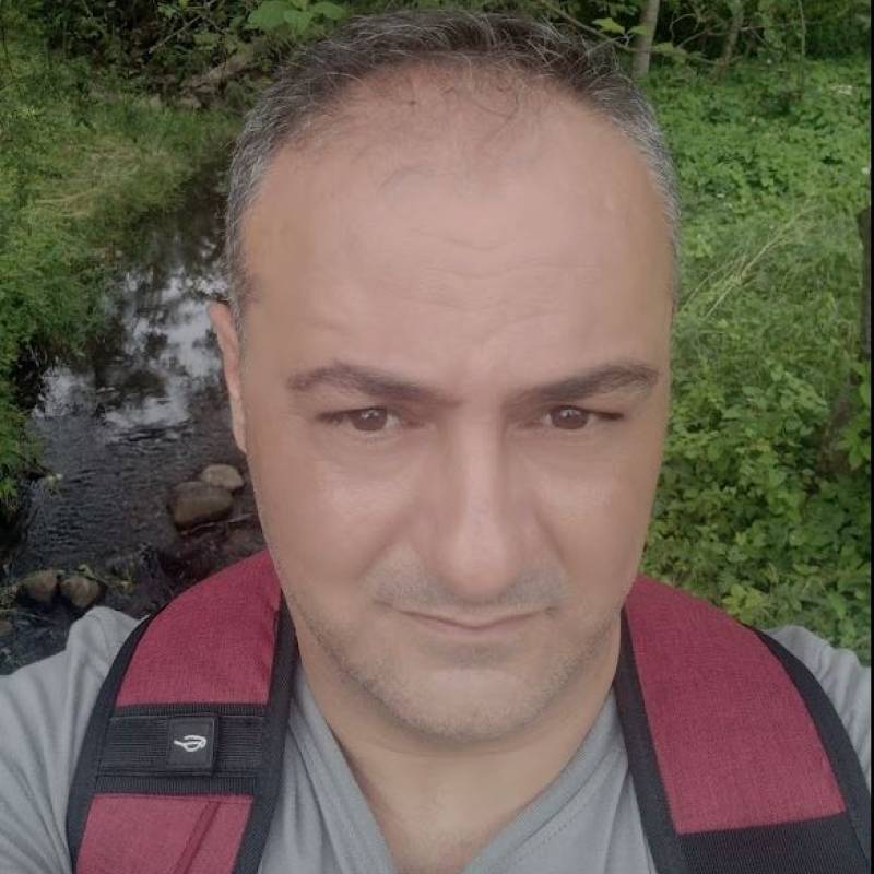 Moro, 41, Gutica