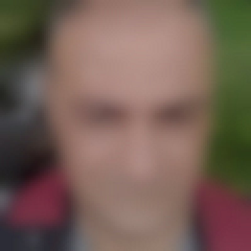 Moro, 41, Atyrau