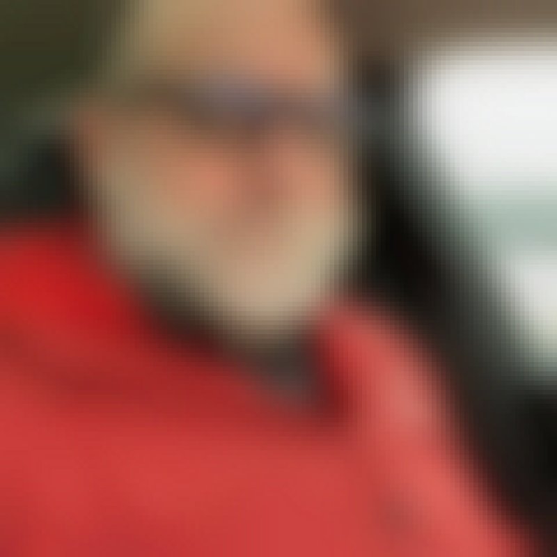 Cheveyo, 59, Benbutucun