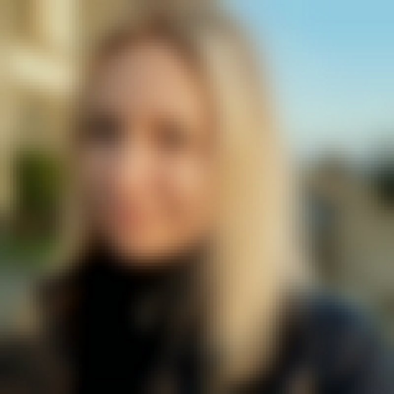 Laura, 35, Balikpapan