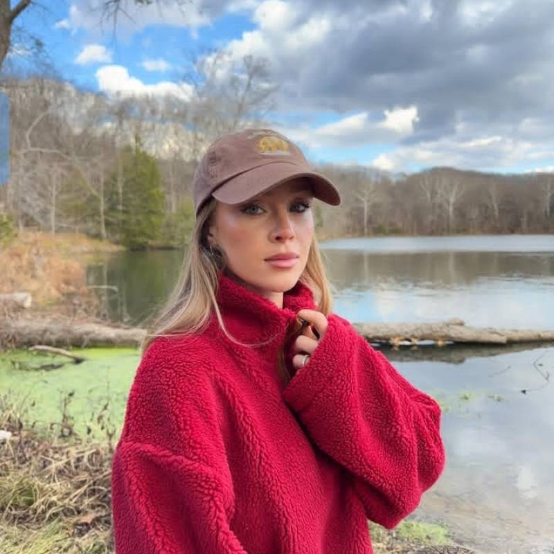 Mia, 26, Rajod