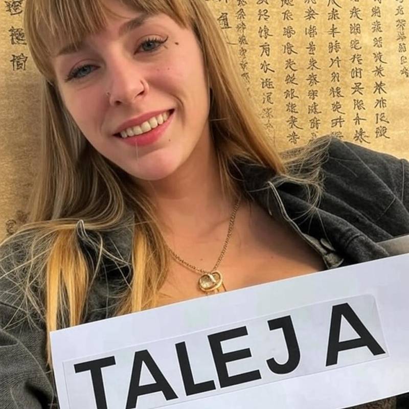 Loree, 19, Garaimari