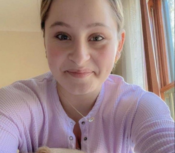 Jenny, 27, Netherlands