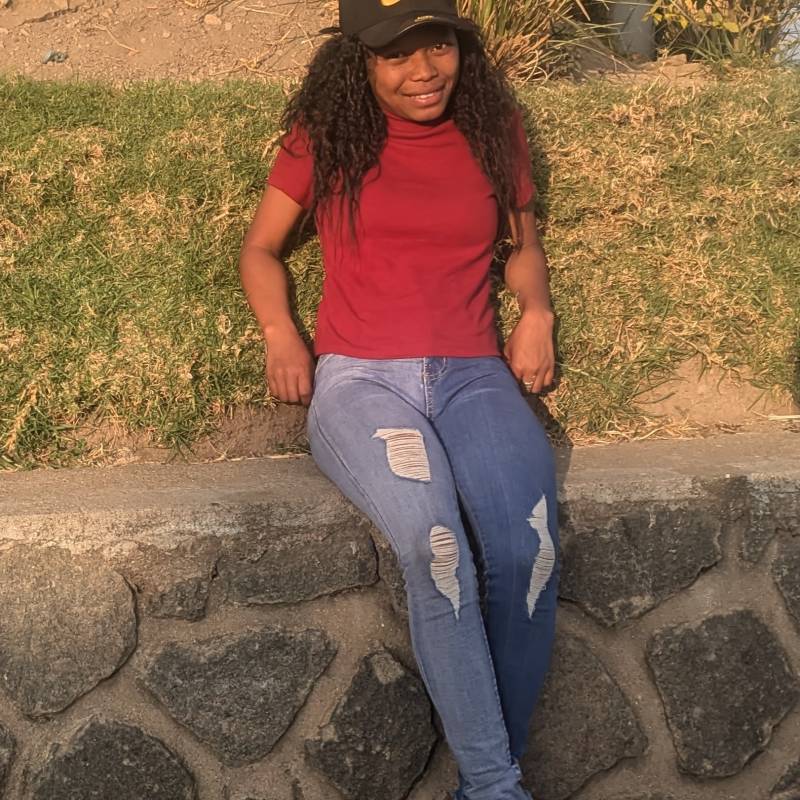 Stella, 27, Bayghanin