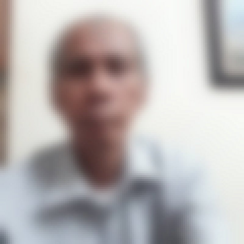 Tatang, 66, Portugal