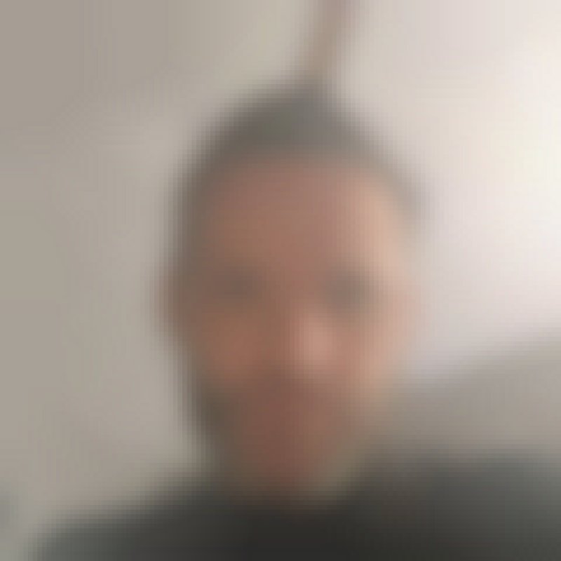 Bobby, 18, Tajimi