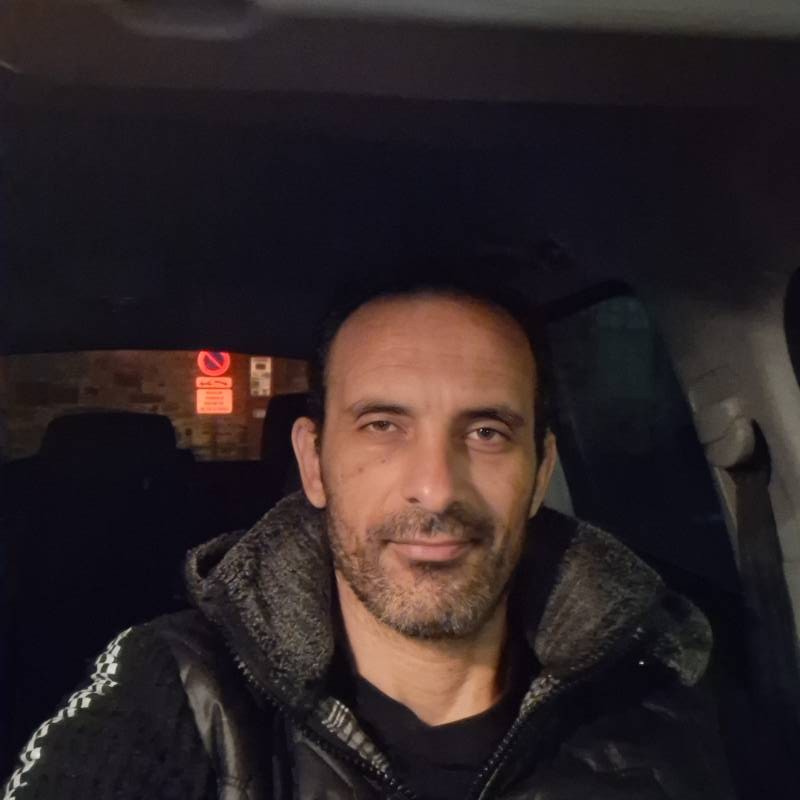 Nozrayen, 39, Llanelli