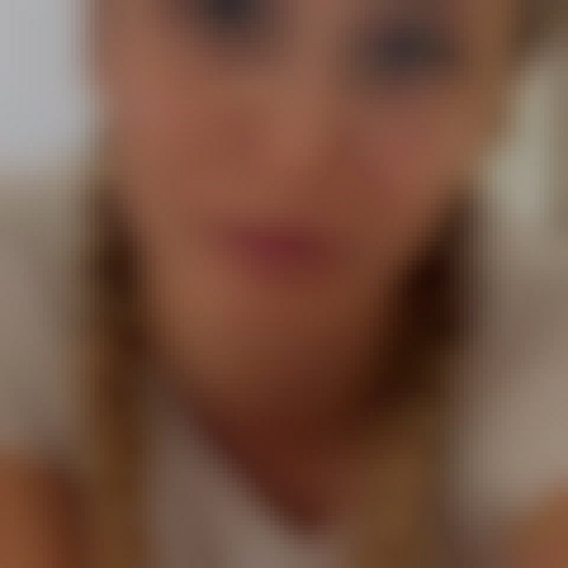 Stella brooks, 29, Tholey