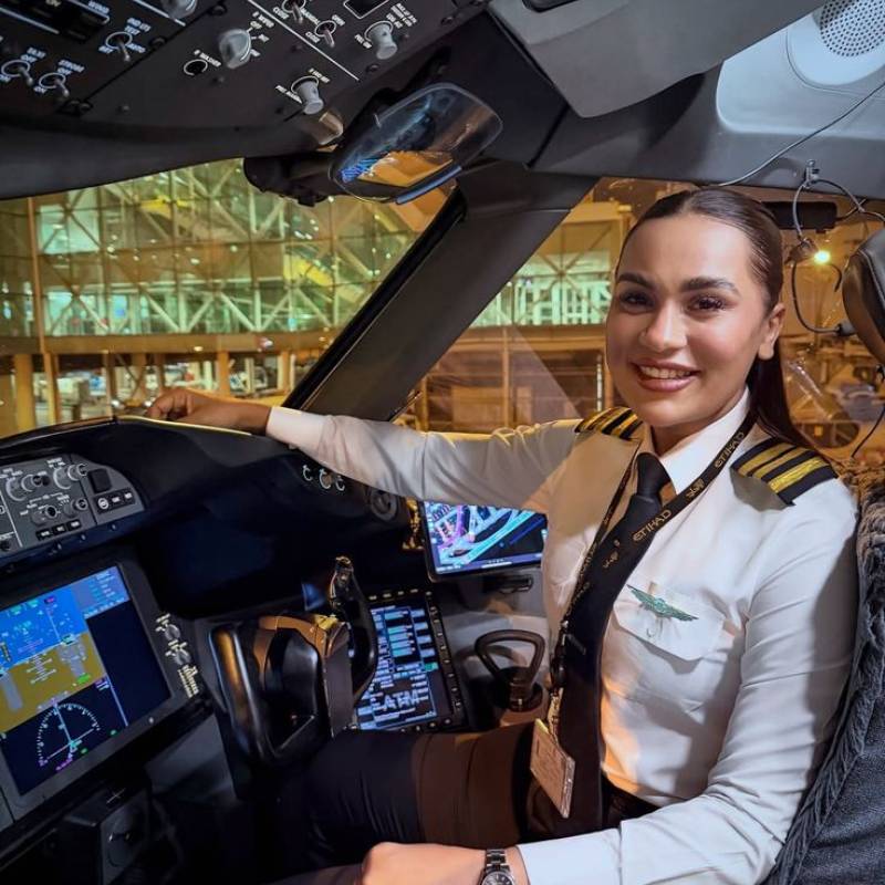 Kemala Johnson, 33, Edewecht