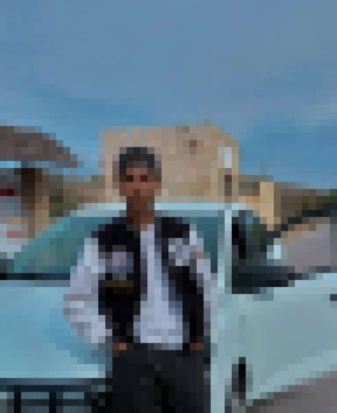 Elmahdi, 24, Yermal