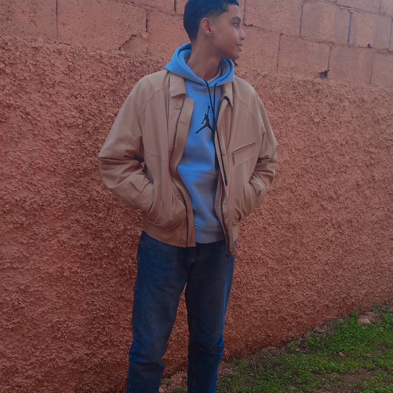 khalid, 18, Shoreview
