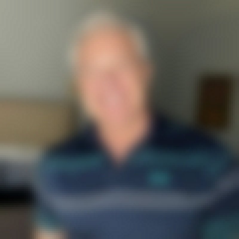 Treyton, 67, India