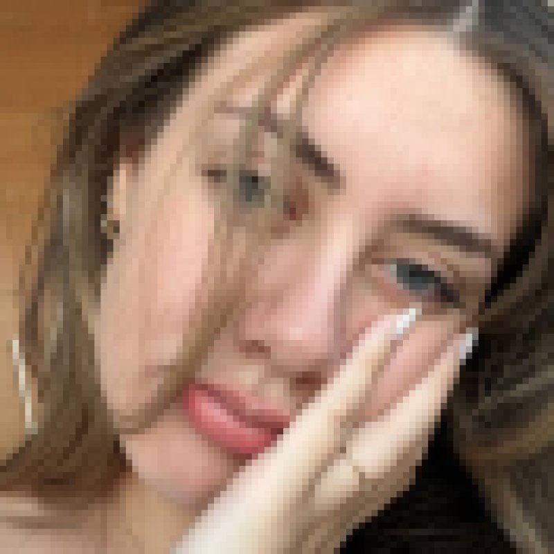 Amy, 31, Madagascar
