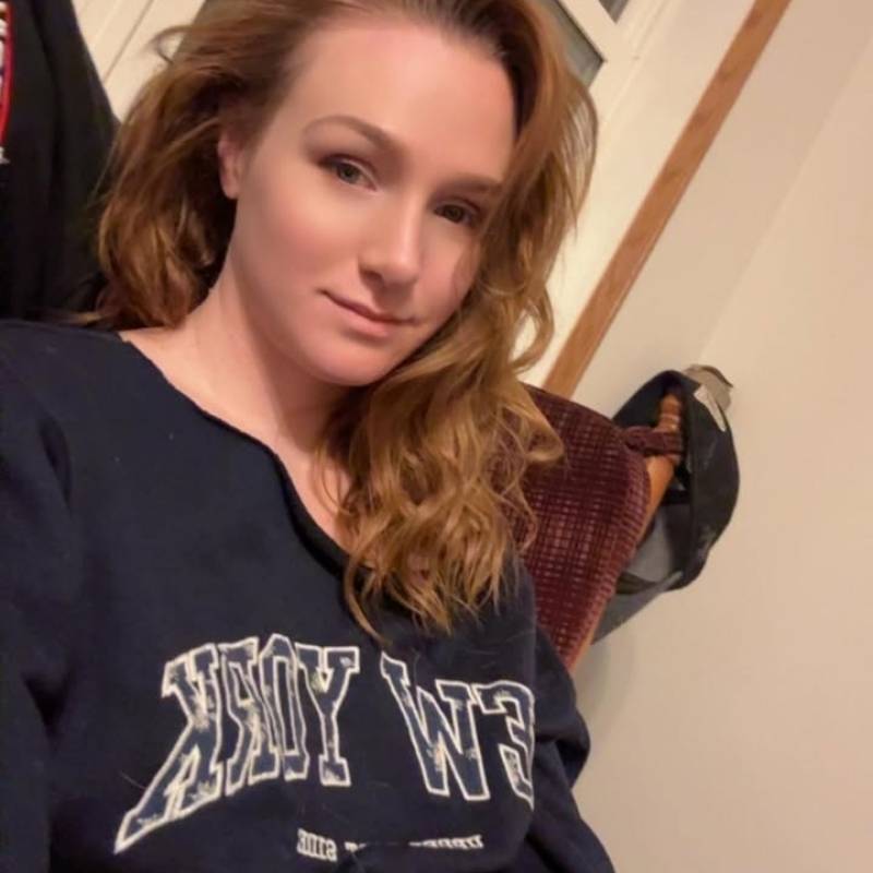 Victoria, 36, North Lynnwood