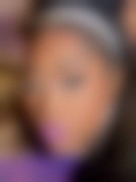 Victoria Jones, 35, Qandala