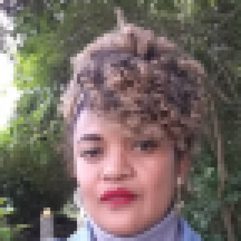Layla Salama, 48, Linan