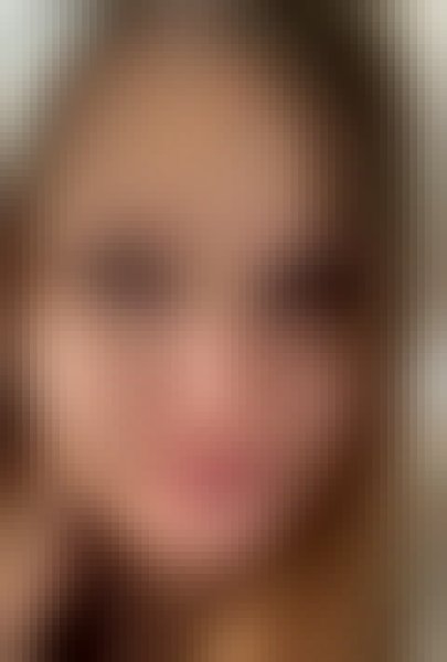 Isabella, 32, United Arab Emirates