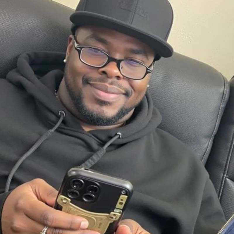 Darker Brother, 49, Ormeau