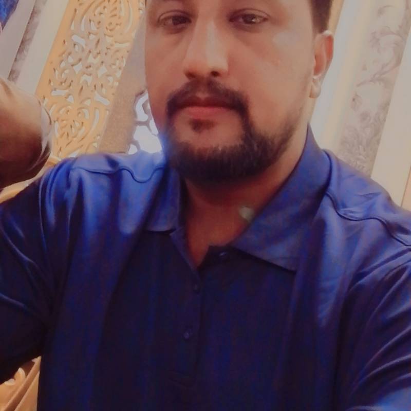 Faisal, 34, Sarayan
