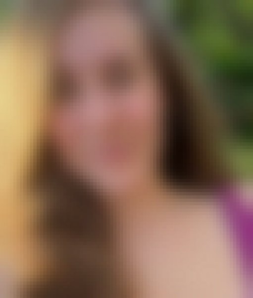 Mary wood, 35, Italy