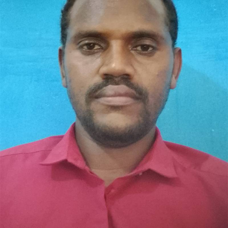 Yohannes, 35, Weybridge