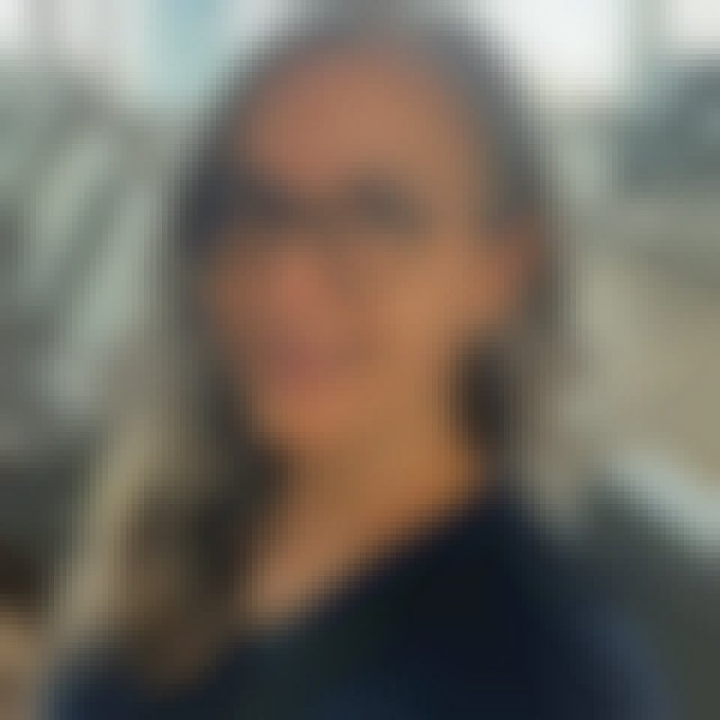 Angela, 35, Pakistan