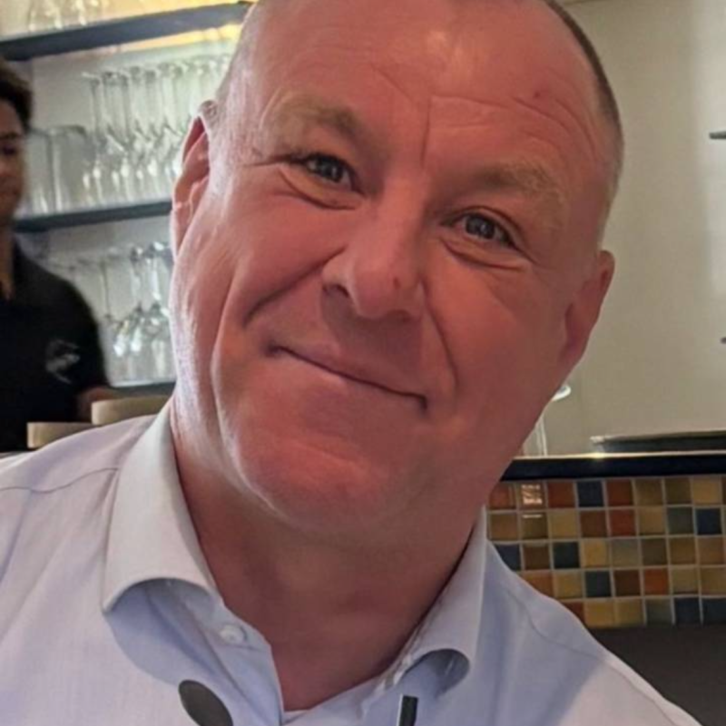 Ikarus, 52, Yingshouyingzi