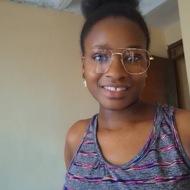 Mina, 30, Antofagasta