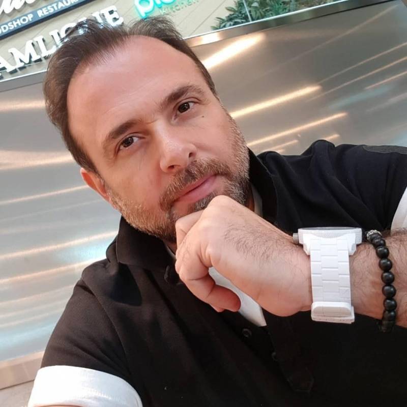 Bart, 46, Karahia