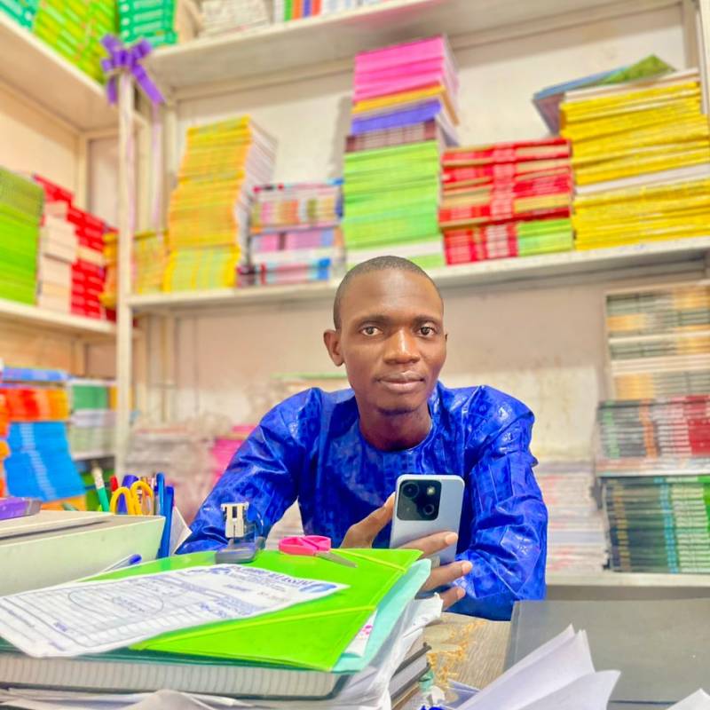 Ibrahim, 31, Ftima