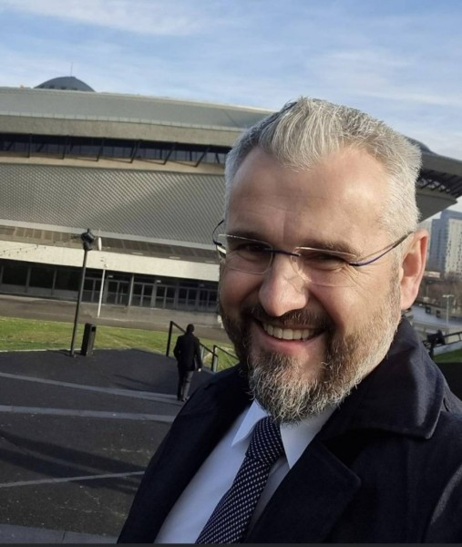 Eric, 53, Dalandzadgad