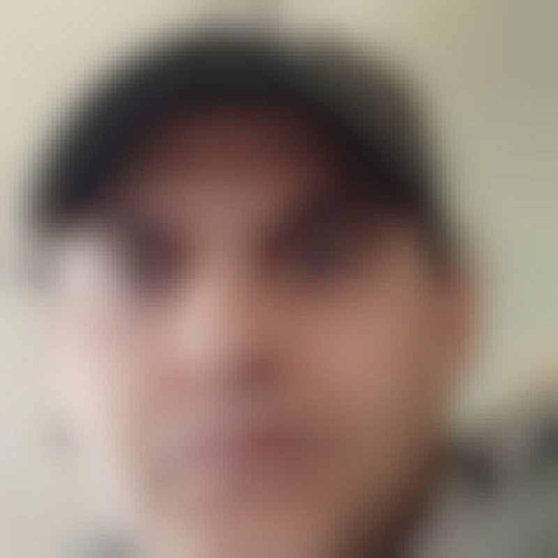 Elmekki, 48, Ros Comin